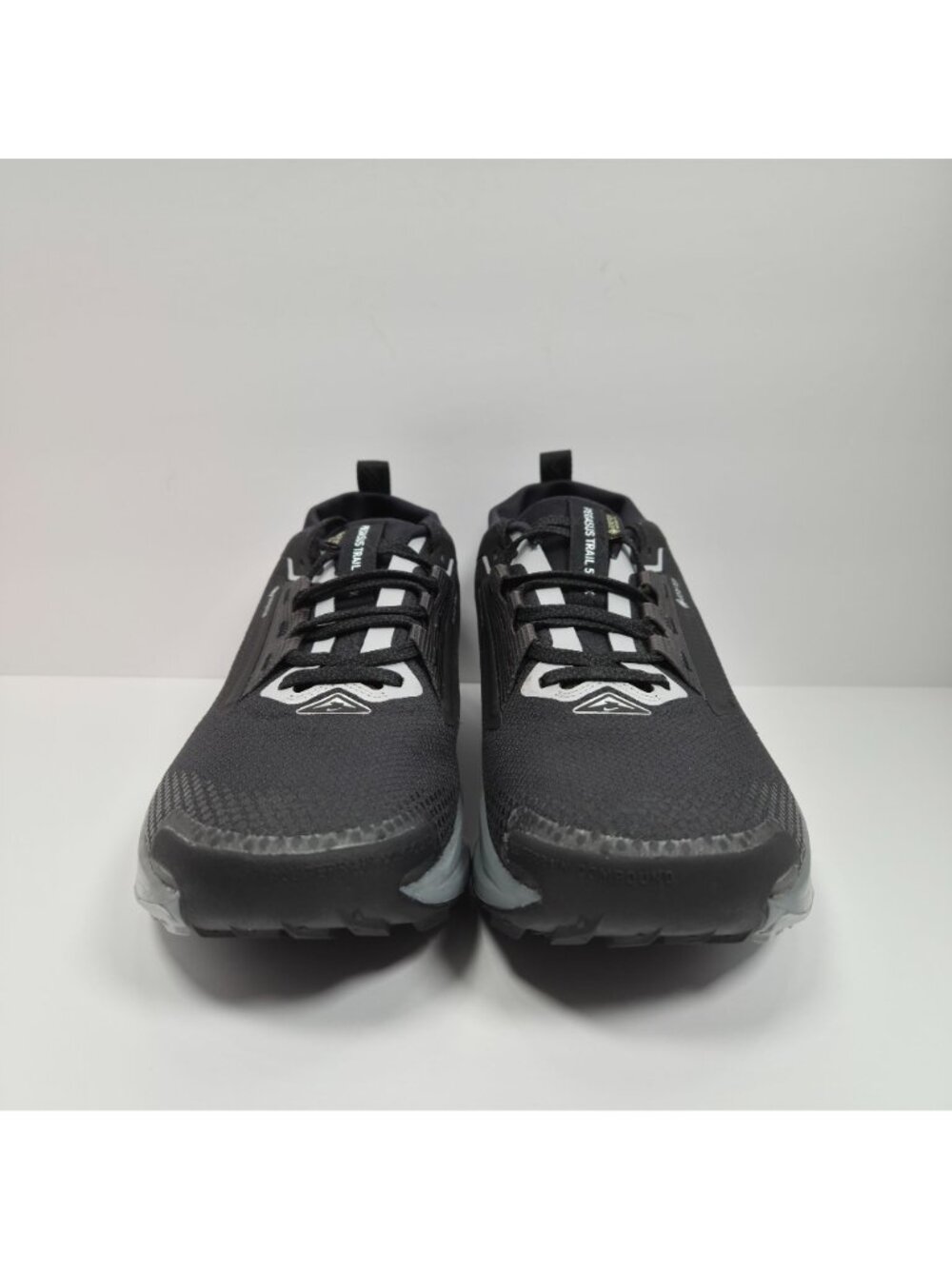 Nike Pegasus Trail 5 GORE-TEX Mens Black/Gray Running Shoes FQ0908-001 US Sz 10 - Picture 3 of 8